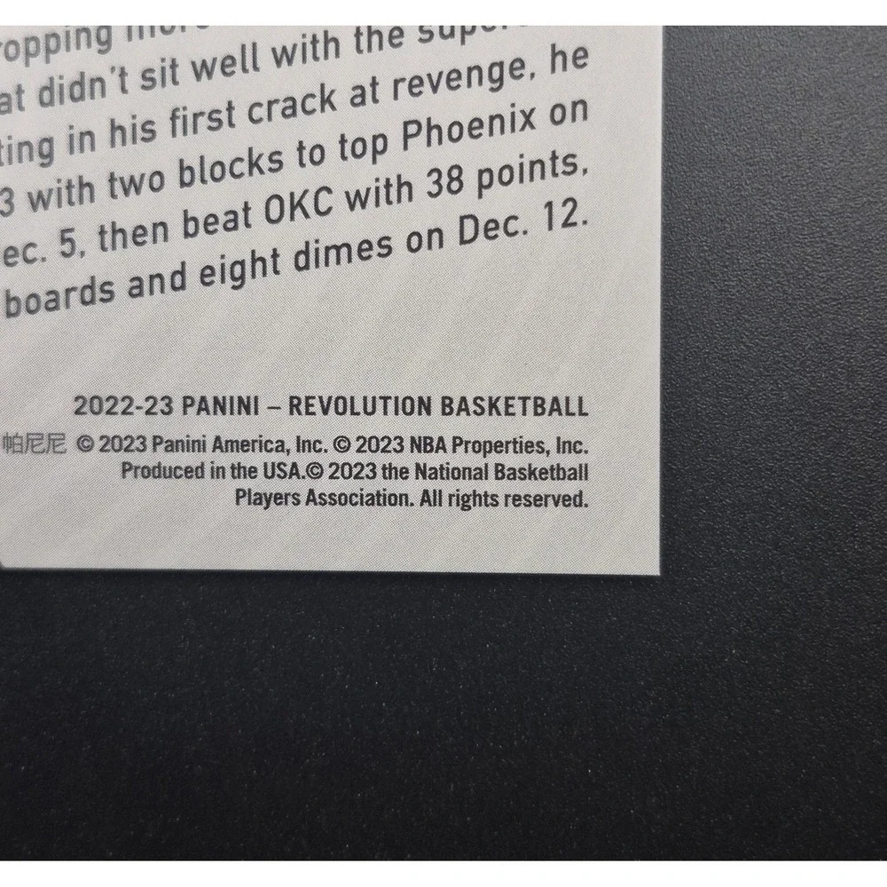 2022-23 Panini Revolution Luka Dončić #3 ‎ Shockwave Cosmic Blue /99 Mavs Lakers